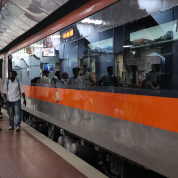 Tag 14 – Ezahra Beach, wo die Zeit stehen geblieben ist